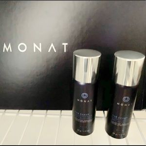Monat The Champ Dry Shampoo